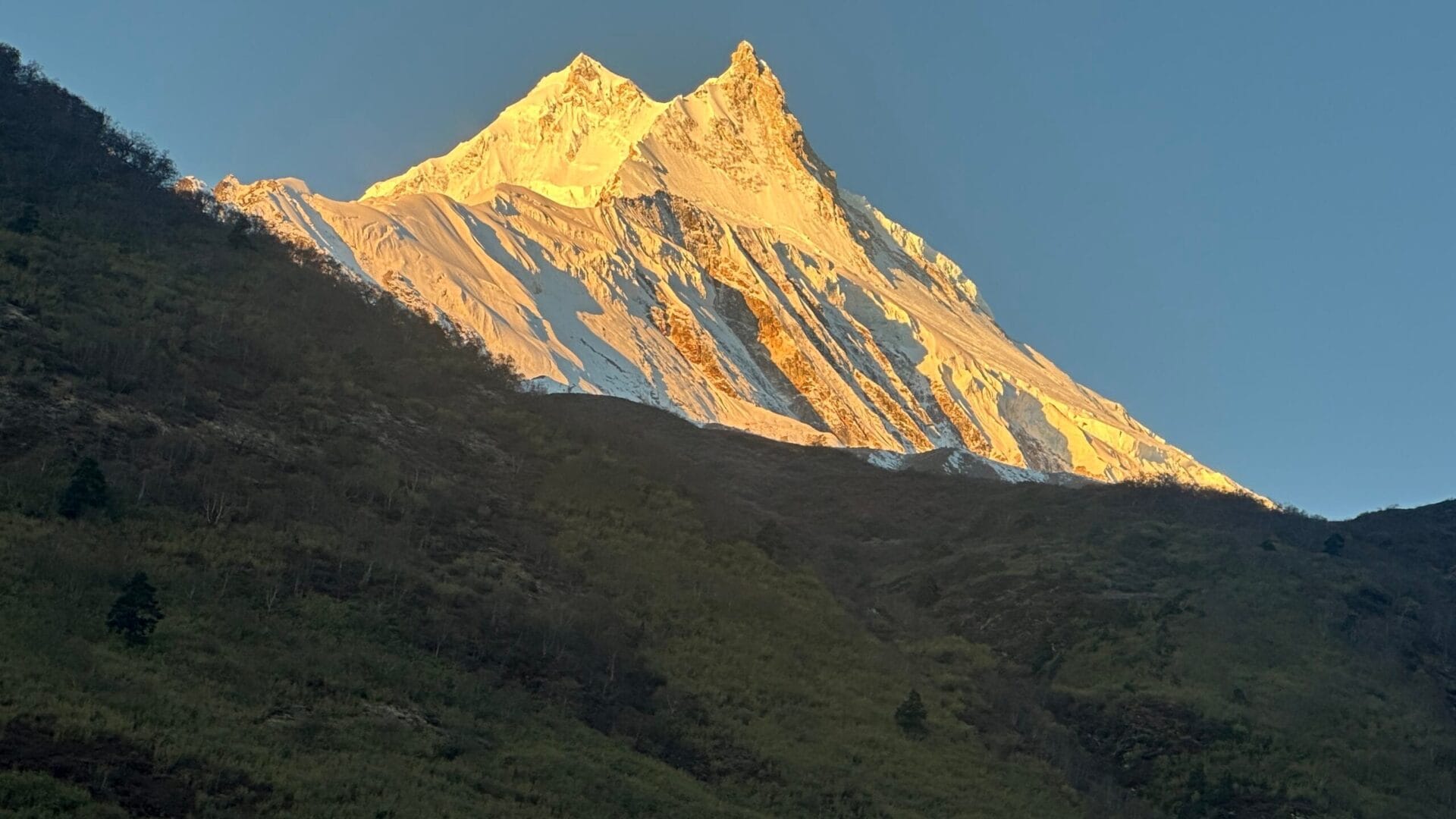 Manaslu Circuit Trek