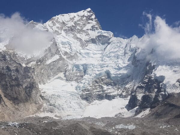 three high passes trek